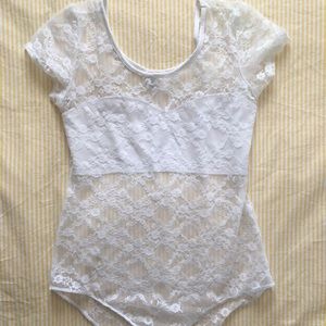 Lace short sleeve body suit